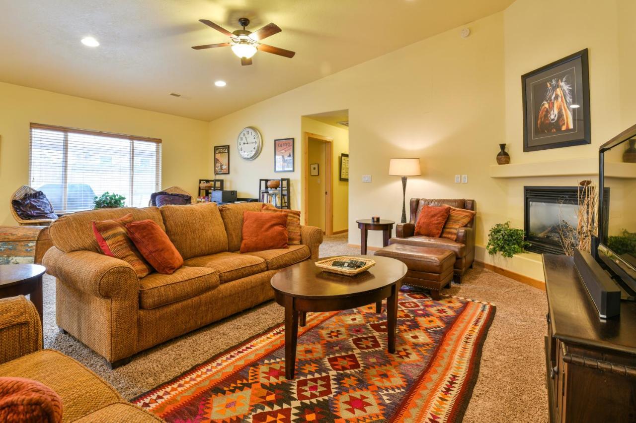Cw343 - Great Downtown Location With A Private Hot Tub Villa Moab Kültér fotó